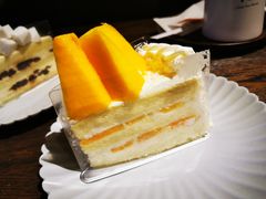 芒果切块蛋糕-黑草莓(重庆路店)
