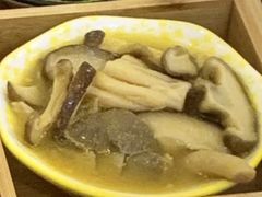 冬阴功鸡枞菌-轻蔬不用等·素食(江苏路店)