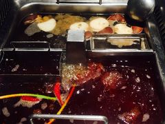 -海底捞火锅鲜切牛肉主题店(长寿路店)