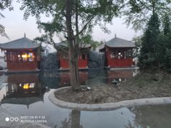 -九尺赵老四鲜鹅肠火锅
