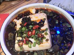 -山河屯铁锅炖(哈西站店)