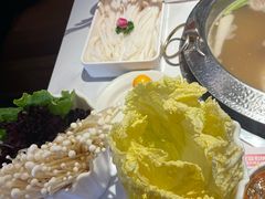 -左庭右院鲜牛肉火锅(环球港店)