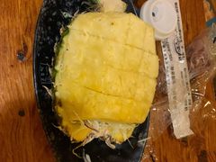 菠萝沙拉-小木屋米酒店总店