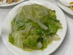 蒜蓉西生菜-新陶陶酒家
