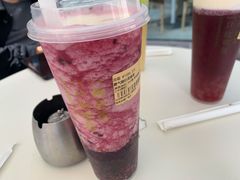 霸气酸奶桑葚-奈雪的茶(金鹰广场店)
