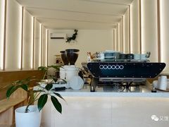 -Onirii Coffee(长乐路店)
