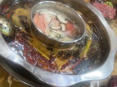 -正南齊北重庆老火锅(光华村直营店)