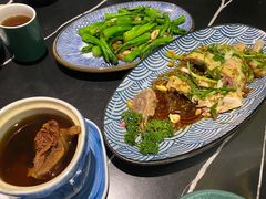 始创葱油淋鸡-粤·向群饭店(二沙岛店)