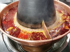 -楼外楼大刀肉传统火锅居(幸福街店)