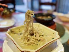 -龙桥私厨·姜花菊花过桥鱼·顺德菜(容桂店)