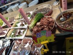 -乔家小院•本地小海鲜•非遗驴肉(万年泉路店)