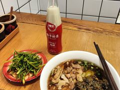 -矮子粉店1985·长沙米粉(湘春路店)