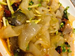 黄瓜拌拉皮-华盛园卷子王农家菜水库鱼