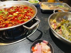 -小饕荟雅安贡椒鱼鲜馆(广福桥店)