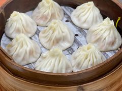 -莱莱小笼·乔艾