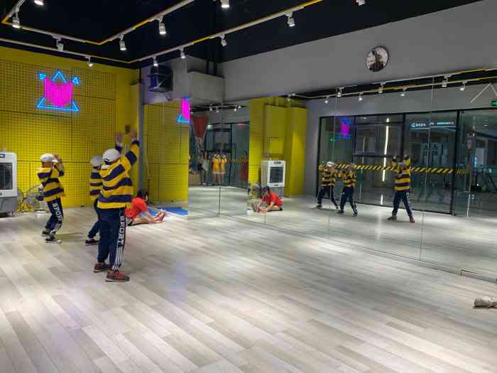 mvp舞蹈工作室-"【课程】爵士舞感谢大众点评抽中我,感谢.