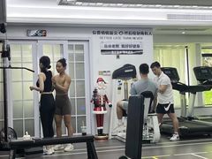-简·无界健身工作室·运动康复·体态(石厦店)