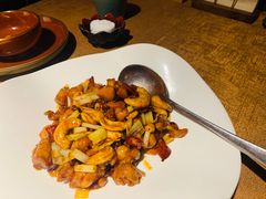 -兰庭玉树·老饭骨家宴(后海店)