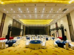 -成都世外桃源酒店-宴会厅·草坪婚礼·会议活动