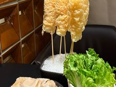 -鲜入唯煮·港式海鲜牛肉火锅(金宝街店)