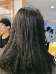 -镁连社·美联社