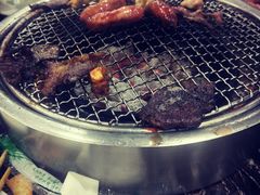 -啊美丽炭火烤肉(滑翔一店)