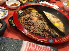 -巴九门老火锅(来福士打望店)