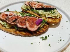 无花果手撕鸡肉tapas-Toris(LuOne凯德晶萃广场店)