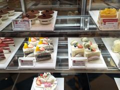 -85度C(生甜甜圈研究工坊·上海局门店)