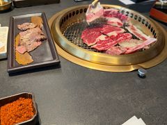 -铭牛烧肉·和牛海鲜自助(高新月牙湖店)