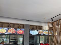 -严记小天府酸菜鱼(西四路店)