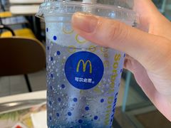 -麦当劳(杨林得来速店)