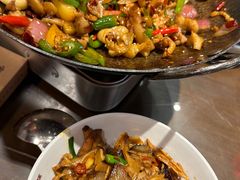 -富正毅三下锅·湘西韵味(天门山索道店)