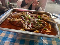 -老街烧烤大排档·地道湖北菜·龙虾馆(汉口火车站店)