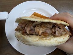 -子午路张记肉夹馍(翠华路店)