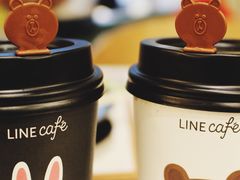 -LINE FRIENDS Garosu-gil Flagship Store