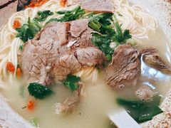 -金杨拉面王小吃面馆·牛三宝面·红烧牛肉粉