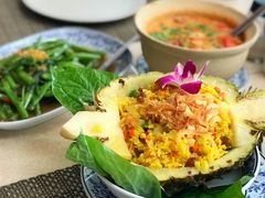 -卷心菜和避孕套餐厅(Pattaya)