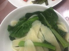 -巴扎美食·新疆菜·西域歌舞表演餐厅(新疆大厦店)