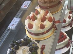 -花花卷卷·鲜食蛋糕(静安久光百货店)