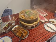 -沙胆彪炭炉牛杂煲(上海日月光广场店)