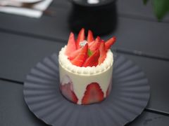 -潮一不贰·法式甜品·生日蛋糕·西式简餐(外滩店)