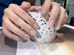 -Nail Me美甲美睫