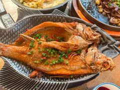 -蜜桃餐厅·伴山(湖滨商业街店)