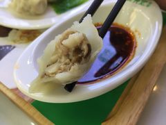 冬菇马蹄鲜肉馄饨-袁亮宏饺子云吞(侯家桥菜场店)