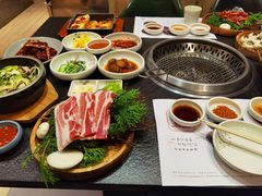-草家酱蟹炭火烤肉店(珲春南路一店)