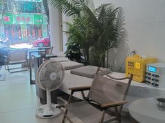 -Oasis coffee燕谷咖啡(公信店)