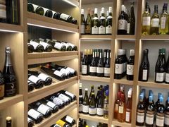 -肆海小川菜酒馆Wine Bistro (青年路店)