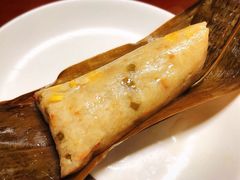 青豆玉米腊肠粽-湖州国芳粽子(湖州总店)