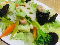 -赵奶奶水饺锅贴小酒馆(丁字沽店)